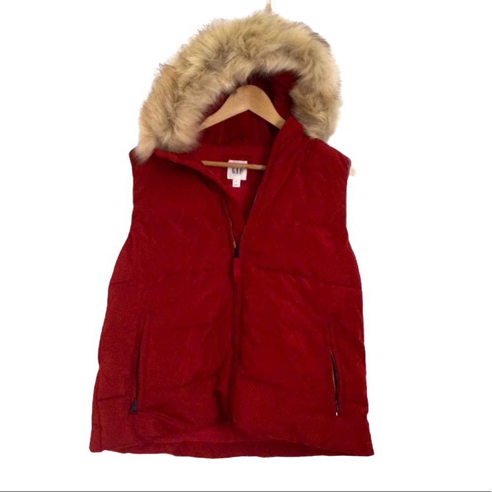 GAP Red Vest Removable Faux Fur Lining on Hood Small
